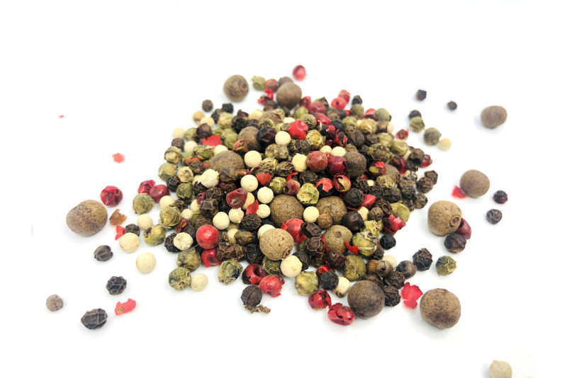 Piecu piparu maisījums 100g Piecu piparu maisījums 100g